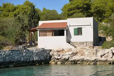 Image de Maison de vacances Dragišina pour 2 - 4 personnes avec 2 chambres à coucher - Maison mitoyenne