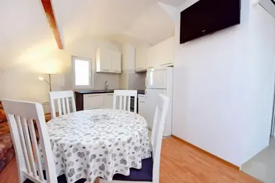 Image de Appartement Surjan by Interhome