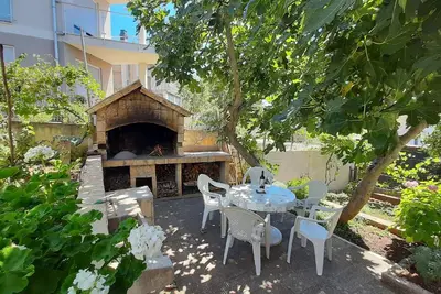Image de Appartement de vacances Trogir pour 1 - 5 personnes avec 2 chambres à coucher - Maison de vacances