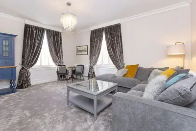 Image de George street Boutique Apartment 1 - sleeps 6 guests in 2 bedrooms