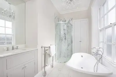 Image de George street boutique apartment 2 - sleeps 6 guests in 2 bedrooms