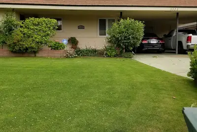 Image de Private Bedroom and full bathroom in the heart of Bakersfield