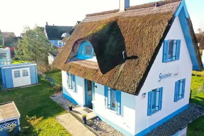 Image de Maison de vacances Glowe pour 1 - 4 personnes avec 2 chambres Ă coucher - Maison de vacances