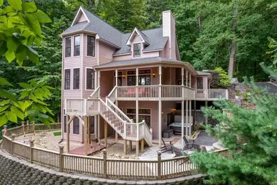 Image de Rumbling Bald Amenities House Great Views Golf Cart Hot Tub