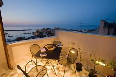 Image de Appartement de vacances Castellammare del Golfo pour 2 - 5 personnes avec 1 chambre à coucher - Loge