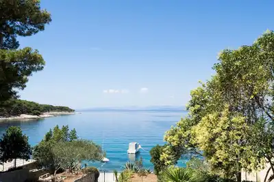 Image de Appartement de vacances Postira pour 1 - 4 personnes avec 1 chambre à coucher - Maison jumelée