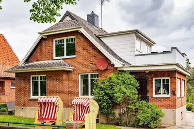 Image de Maison de vacances Ahrensbök pour 1 - 6 personnes avec 3 chambres à coucher - Maison jumelée