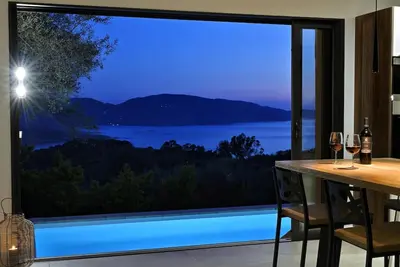 Image de Splendid three bedroom villa with heated swimming pool.