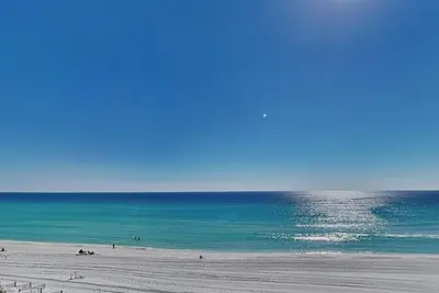 Image de Dunes of Crystal Beach 302 | large balcony, beach + pool access