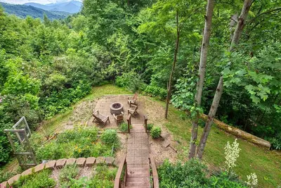 Image de Stare-Way to Heaven - 3br\/3ba \/Firepit, Special Long Term Rate available call