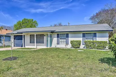 Image de San Antonio Family Home - 9 Mi to Downtown!