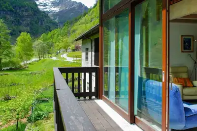 Image de Confortable appartement pour 5 personnes avec Wifi, Tv, patio, vue panoramique et parking