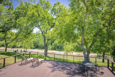 Image de Whippoorwill Hill - Quiet Guadalupe riverfront, book today!