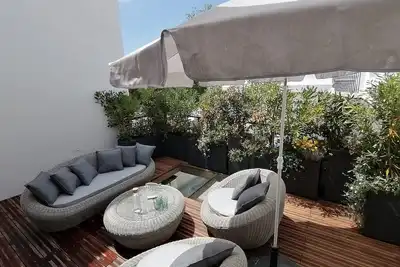 Image de Superbe meublé 5*terrasse, central