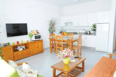 Image de Appartement de vacances Vecindario pour 2 - 6 personnes avec 2 chambres Ă coucher - Logement de vaca