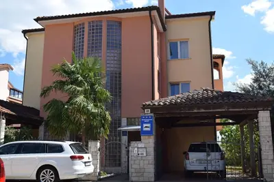 Image de Appartement de vacances Novigrad pour 1 - 4 personnes avec 1 chambre Ă coucher - Maison de vacances