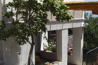 Image de Appartement de vacances Ičići pour 1 - 4 personnes avec 3 chambres à coucher - Ferme