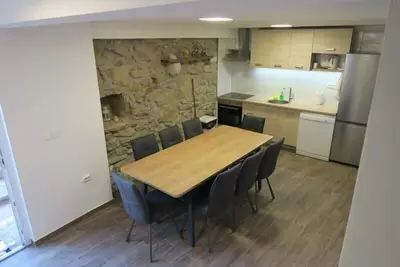 Image de Maison de vacances Baška pour 1 - 6 personnes avec 3 chambres à coucher - Maison mitoyenne