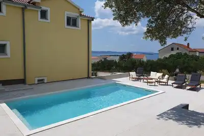 Image de Maison de vacances Drage pour 1 - 4 personnes avec 2 chambres Ă coucher - Maison mitoyenne