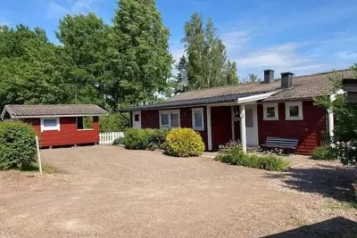 Image de Maison de vacances Tibro pour 1 - 8 personnes avec 4 chambres à coucher - Maison de vacances