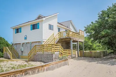 Image de C9010 The Swan Shack. 4x4 Beach/Oceanside, Pool/Hot Tub, Theater, Private!