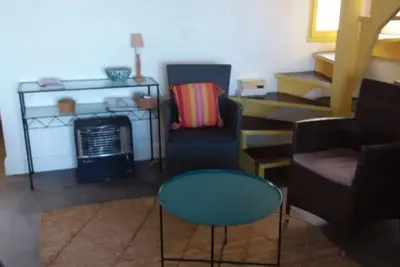 Image de Beach Front Apartment