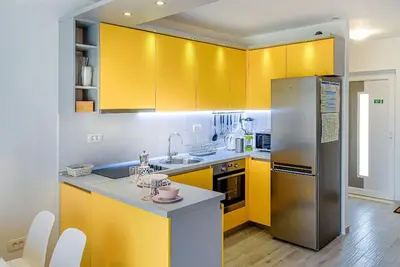 Image de Maison de vacances Kastel Kambelovac pour 1 - 4 personnes avec 3 chambres à coucher - Maison mitoyen