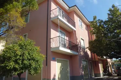 Image de Appartement de vacances San Bartolomeo al Mare pour 1 - 5 personnes avec 2 chambres Ă coucher - Loge