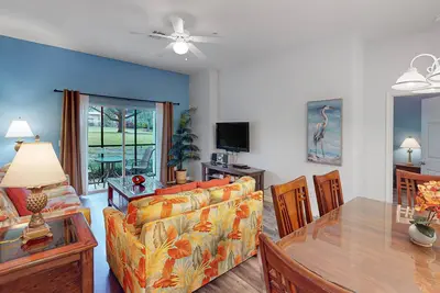 Image de 1st floor condo w/ shared pools, gym, basketball court, sauna, near theme parks