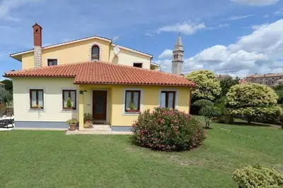Image de Maison de vacances Vodnjan pour 1 - 10 personnes avec 4 chambres à coucher - Maison de vacances