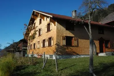 Image de Maison de vacances Dünserberg pour 1 - 9 personnes avec 4 chambres à coucher - Maison jumelée