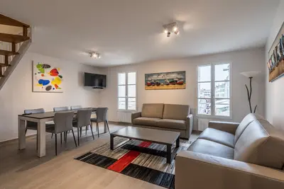 Image de Magnifique appartement refait Ă neuf au coeur de Saint-Martin-de-RĂ©