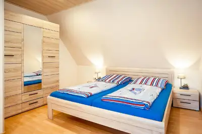 Image de Appartement de vacances Bensersiel pour 1 - 5 personnes avec 3 chambres à coucher - Maison jumelée