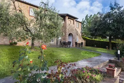 Image de Appartement en Toscane, piscine, bassin pour enfants, ideal por familles, 5 pers