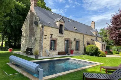 Image de Charmant cottage typique du Perche\/piscine privée