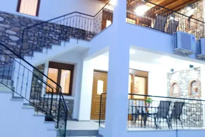 Image de Appartement de vacances Pirgadikia pour 1 - 5 personnes avec 2 chambres à coucher - Appartement de v