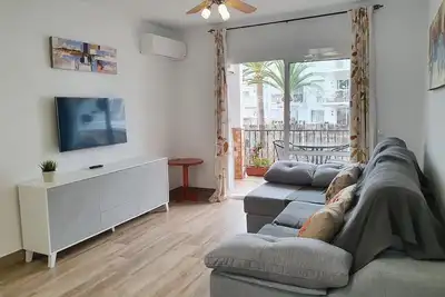 Image de Appartement de vacances Nerja pour 5 personnes avec 2 chambres Ă coucher - Logement de vacances dans