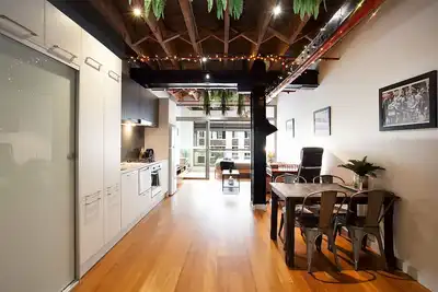 Image de New York Warehouse by Sydney Dreams