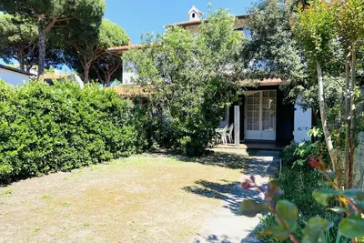 Image de Villa avec 8 lits, 2 jardins, à 300 mètres de la mer, barbecue et terrace