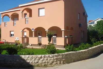 Image de Appartement de vacances Sukošan pour 2 - 5 personnes avec 2 chambres à coucher - Appartement de vaca