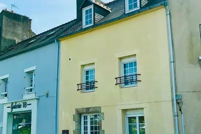 Image de Maison bretonne atypique des années 1700 en plein centre ville