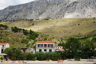 Appartement de vacances Dugi Rat pour 4 - 6 personnes avec 2 chambres à coucher - Logement de vacanc