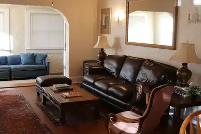 Image de Comfortable Spanish style house, great location!