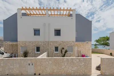 Fabulous Villa Rosa for family vecation