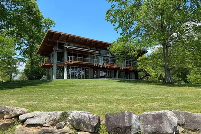 Image de Innisfree Farm: Stunning & Spectacular Mountain Escape! Close to Hendersonville & Asheville; Tiec.