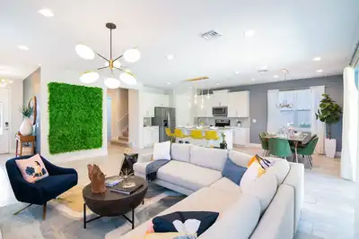 Image de Disney Getaway: Private Pool, Game Room, and Home Theater!