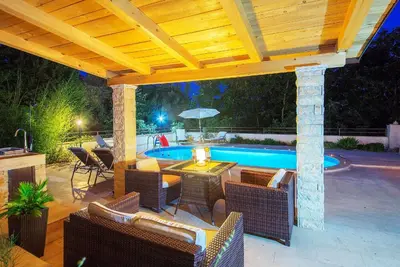 Image de Maison de vacances Vodnjan pour 1 - 11 personnes avec 5 chambres à coucher - Maison de vacances