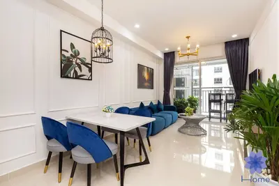 Premium Luxury 2Brs Apt, Free Gym and Pool