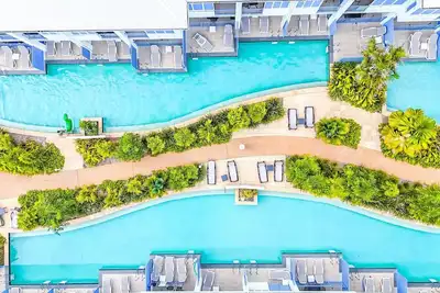 Image de Coastal Luxe Apartment with Lagoon Views & Beach Access 88 Silk, Port Douglas