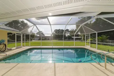 Image de Huge ❤ Pool, Close to Beaches, Restaurants & Shops